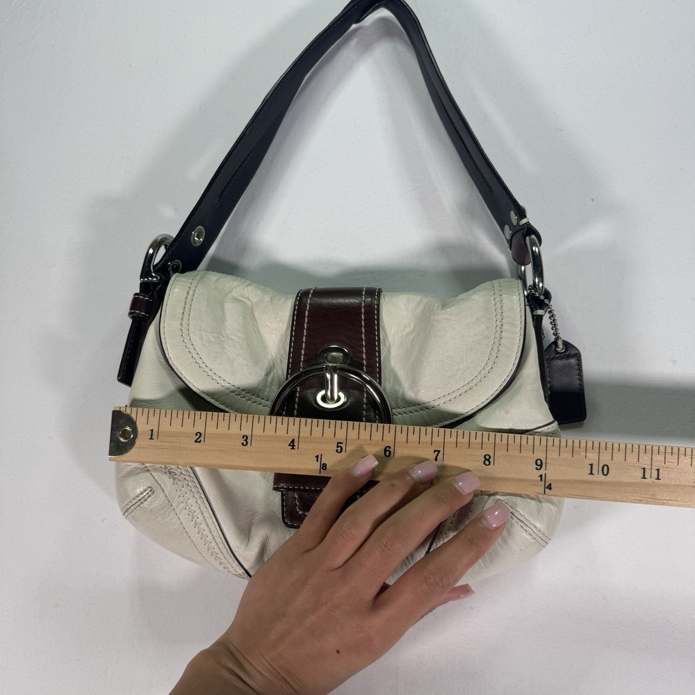 Coach Y2K Soho Off White/Brown Leather Shoulder Handbag Buckle Flap - Picture 10 of 11